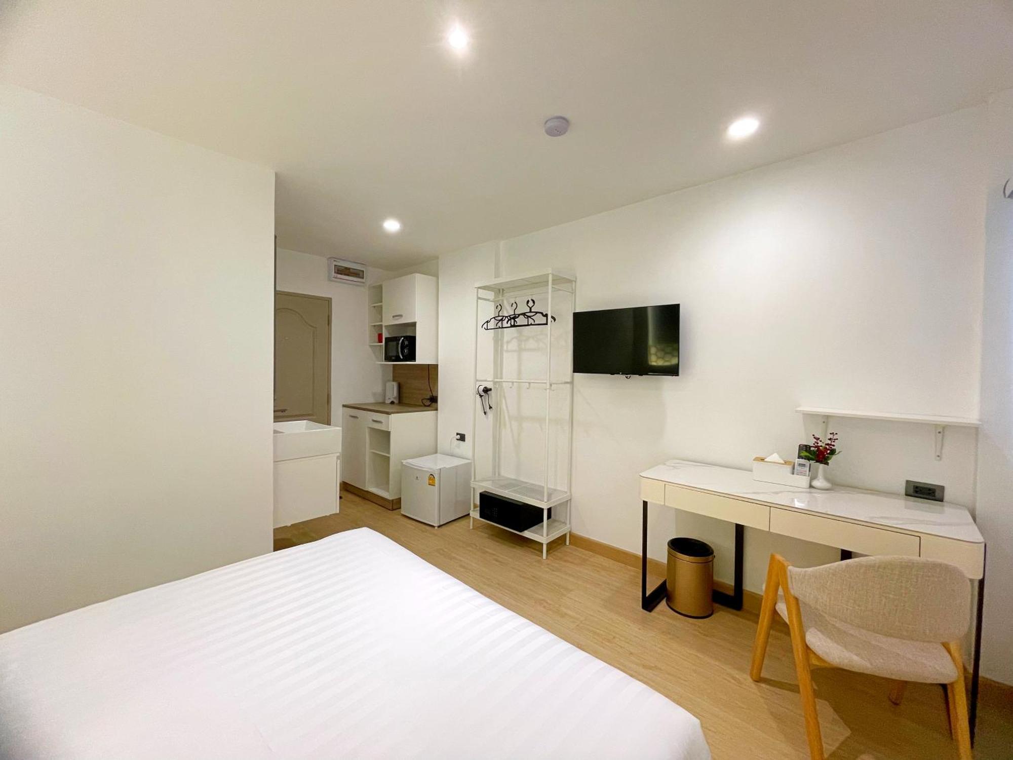 Апарт отель Arawana Express Sukhumvit 22 Бангкок Экстерьер фото