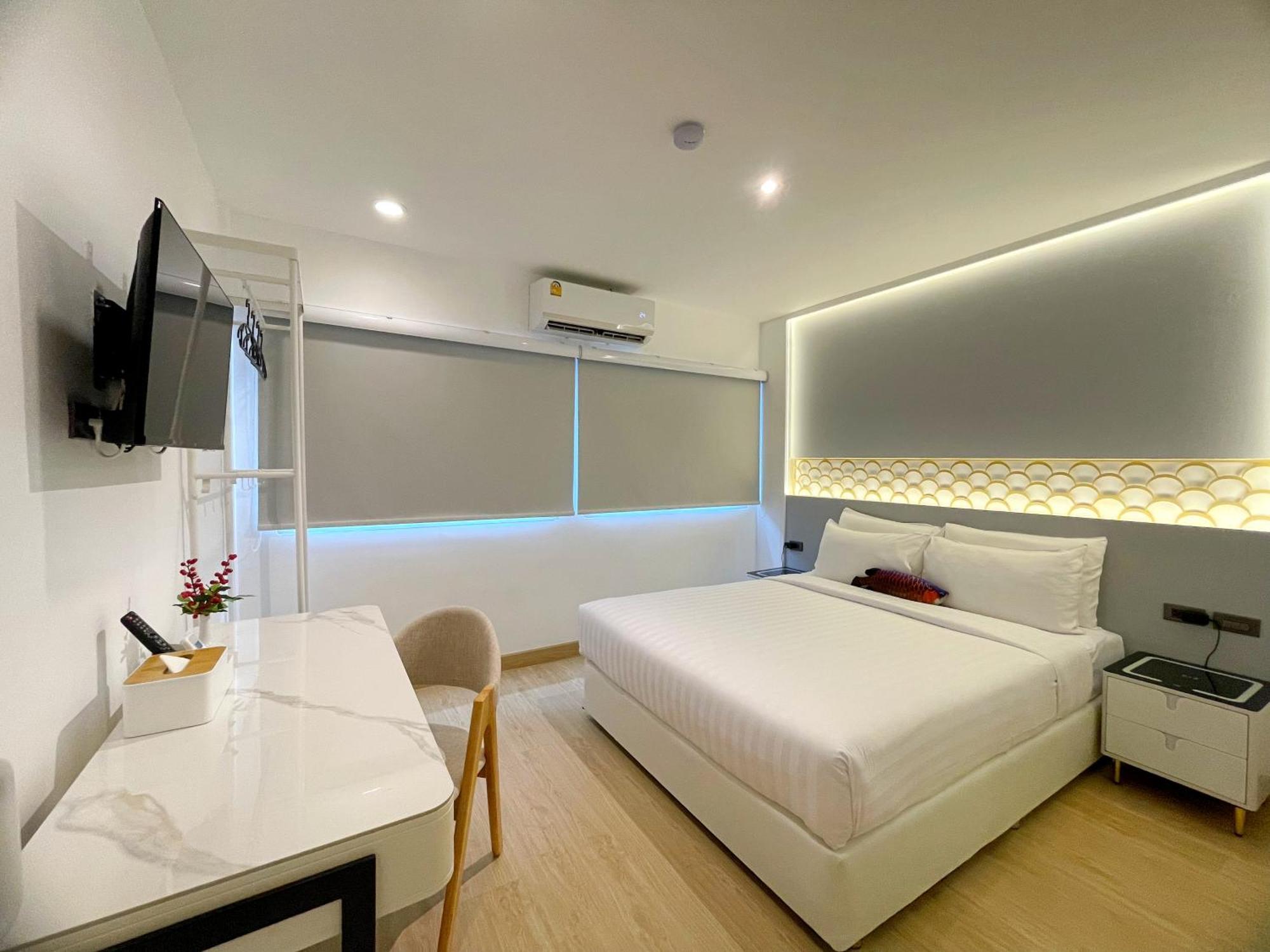 Апарт отель Arawana Express Sukhumvit 22 Бангкок Экстерьер фото